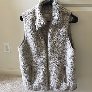 Thread and Supply Sherpa vest